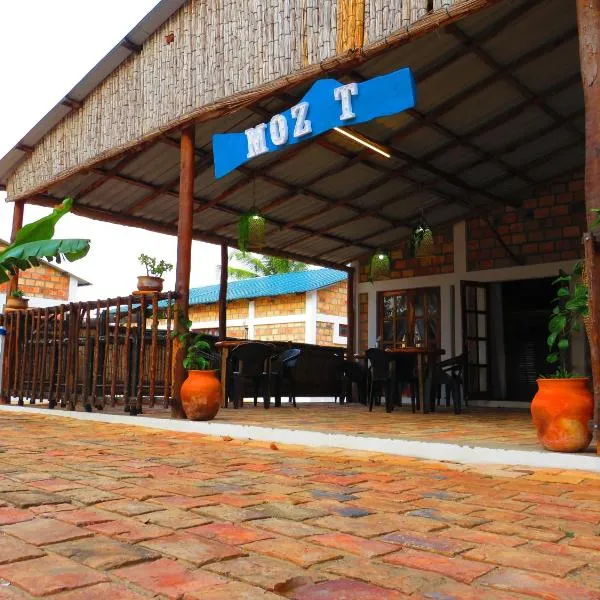 Moz T's Lodge, hotel em Inhambane