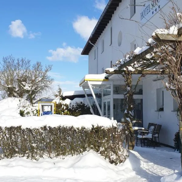 Hotel Sonnenhof、Lügdeのホテル