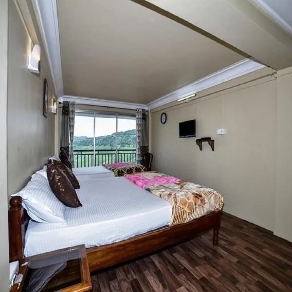 Ghangri Sherpa Luxury Homestay, Darjiling, hotel in Mangpu