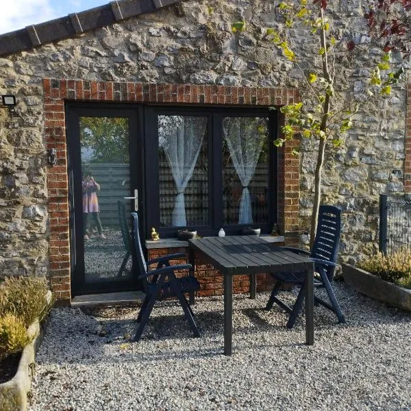 La chambre d Angeline, hótel í Foy-Notre-Dame