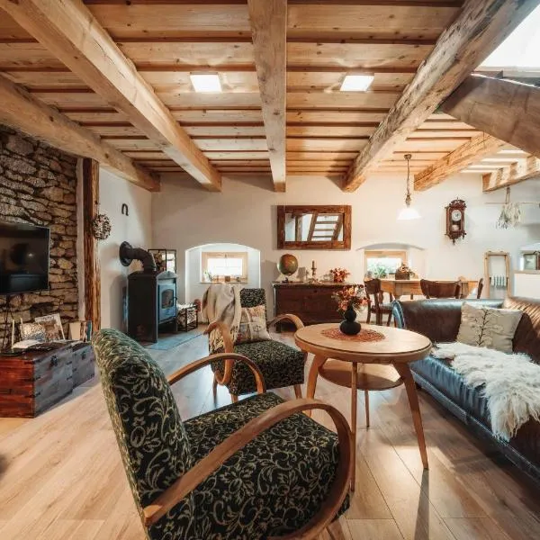 ČÁKYHO KÚRIA - mezonetový apartmán s krbom a saunami, hotel ve Smižanech