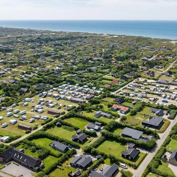 Søndervig Camping & Cottages, hotel in Ringkøbing