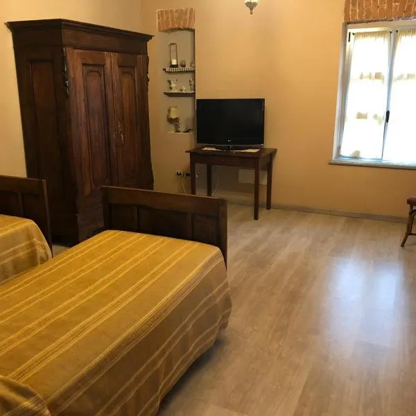Agriturismo la Longa, hotel v destinaci Poirino