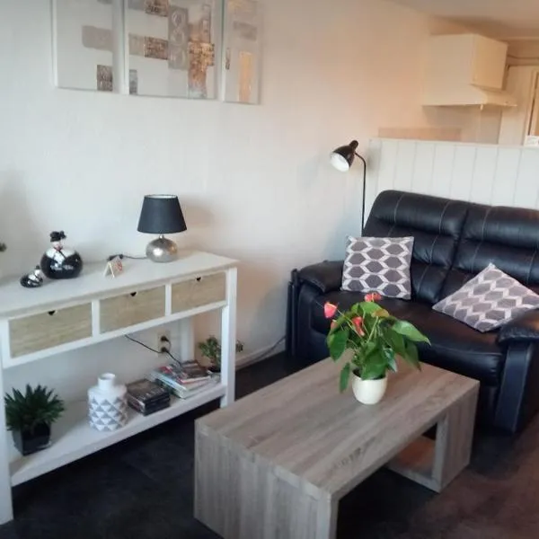 Maison Raquet, hotel v destinaci Jalhay