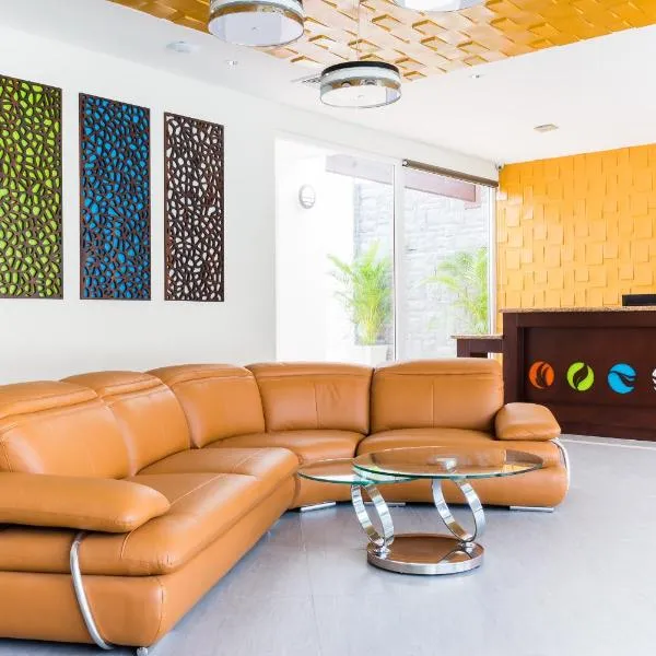 Hotel Latitud 15, hotell sihtkohas San Pedro Sula