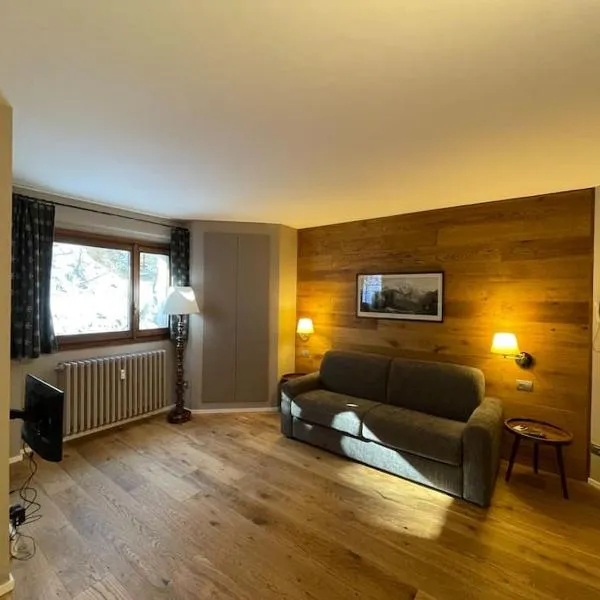 Raffinato ed Accogliente Monolocale di Montagna, hotel in Breuil-Cervinia