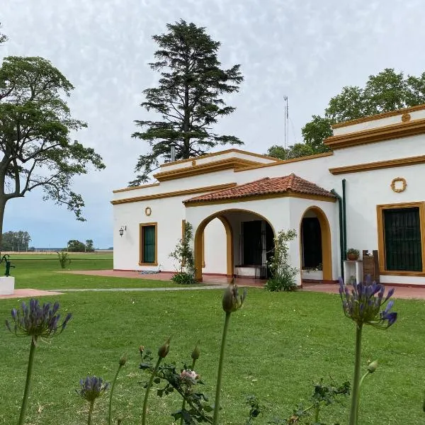 Estancia Santa Margarita 1873, hotel in Junín