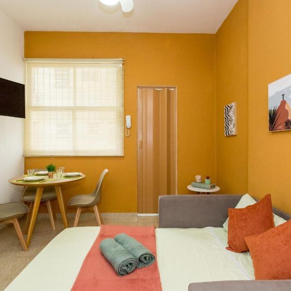 Conforto e relax, caminhando para a Praia de Copacabana, Quarto e Sala, completo, com wi fi, cozinha, ar condicionado - Foto 5
