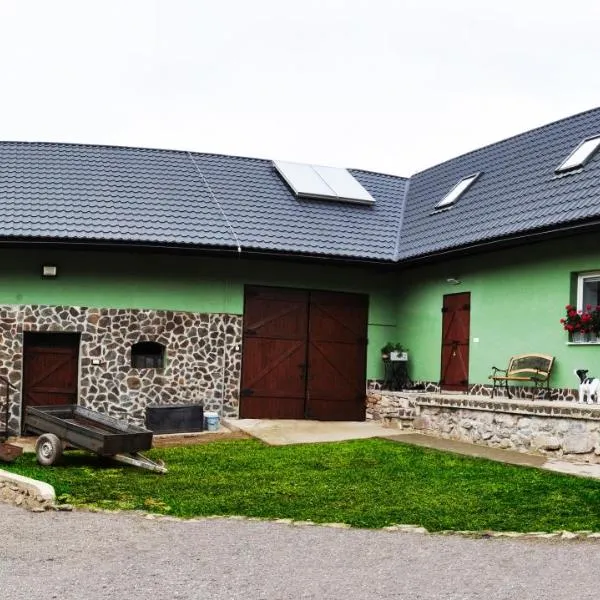 Farma Opačitá, hotel in Čavoj