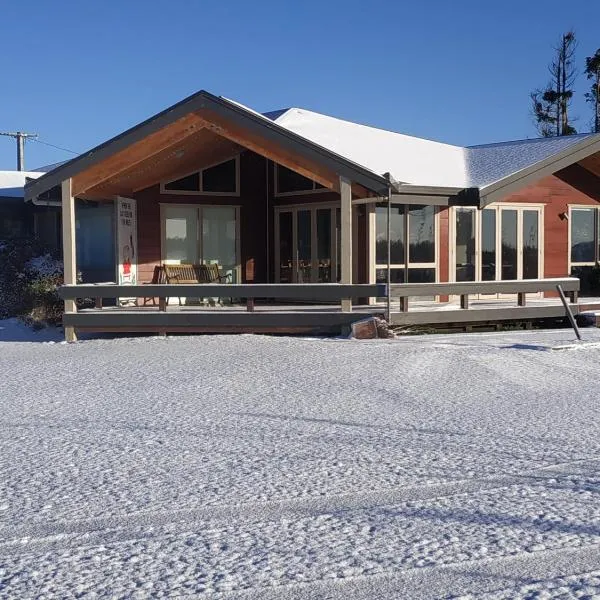 Tongariro Estate, hotel i Erua