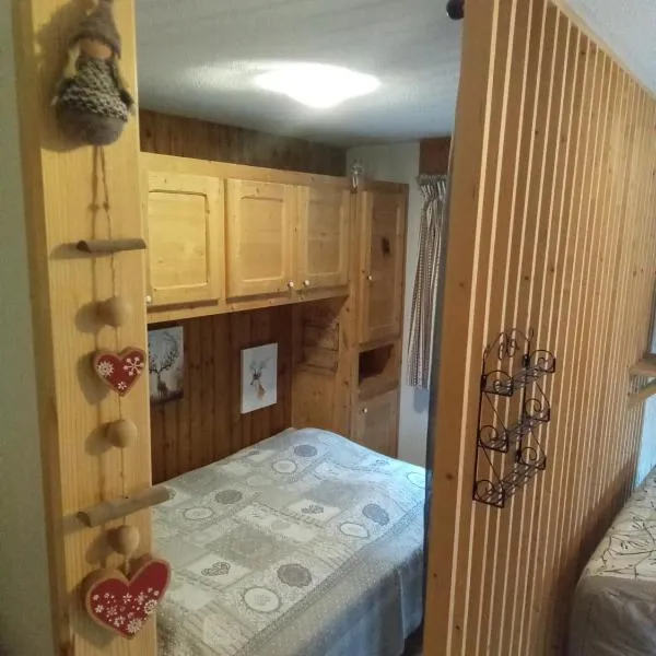 cimes d'or – hotel w mieście Contamines-Montjoie