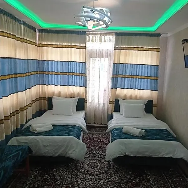 Hotel Guest House GOLDEN DEGREZ, ξενοδοχείο σε Bukhara
