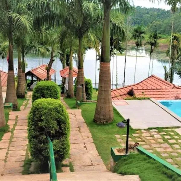 The Wave Lakeview Resort & Spa, hotel di Wayanad