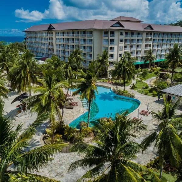 Palau Royal Resort โรงแรมในNgerbodel