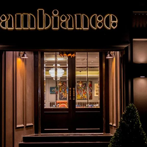 Ambiance Boutique Art Hotel Lahore, hotel v destinaci Lahore