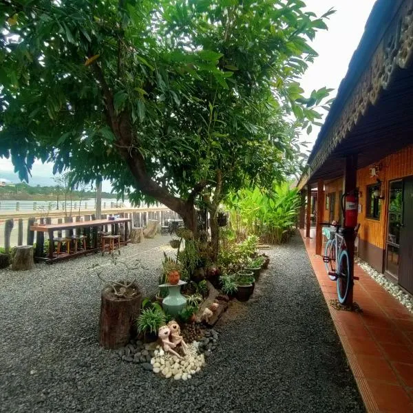Rim Than View Resort, hotel in Ubon Ratchathani
