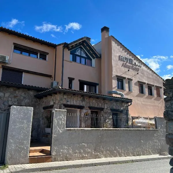 Hotel Alma Rosa, hotel in Navaluenga