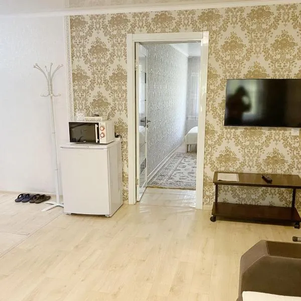 Apartment on Maylin 30 12, hotel in Turksib