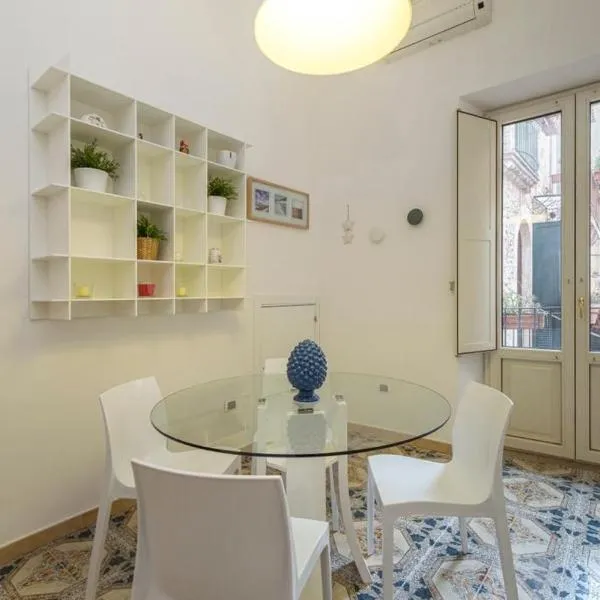 ELEGANT APARTMENT IN TAORMINA, Hotel in Taormina