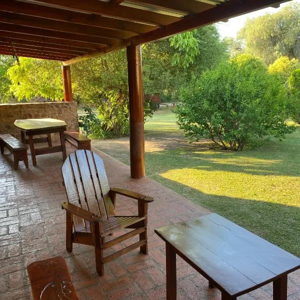 Cabaña Emilia, hotel in San Javier