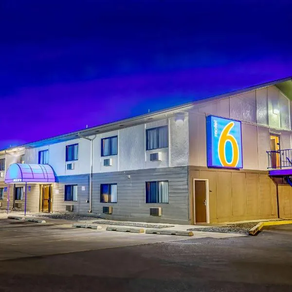 Motel 6-Duluth, MN, hotel i Duluth