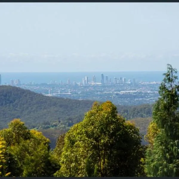 Spectacular Gold Coast Skyline Views, hotel v destinaci Mount Tamborine