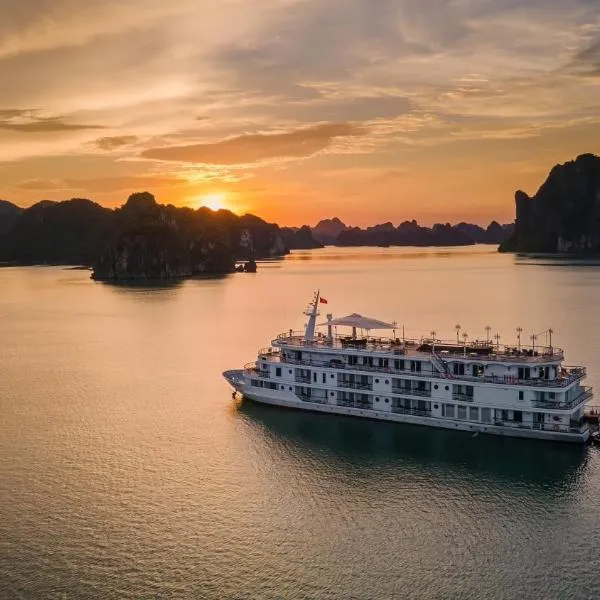 Paradise Elegance Cruise Halong, hotel in Ha Long