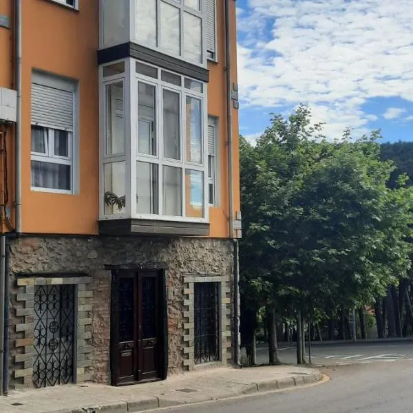 Villa Lucín, hotel en Santander