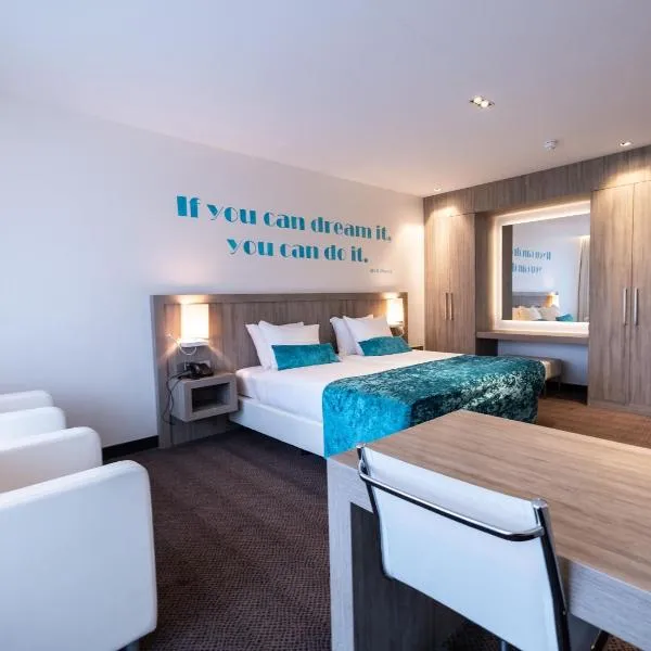 Van der Valk Hotel Vianen - Utrecht، فندق في فيانن