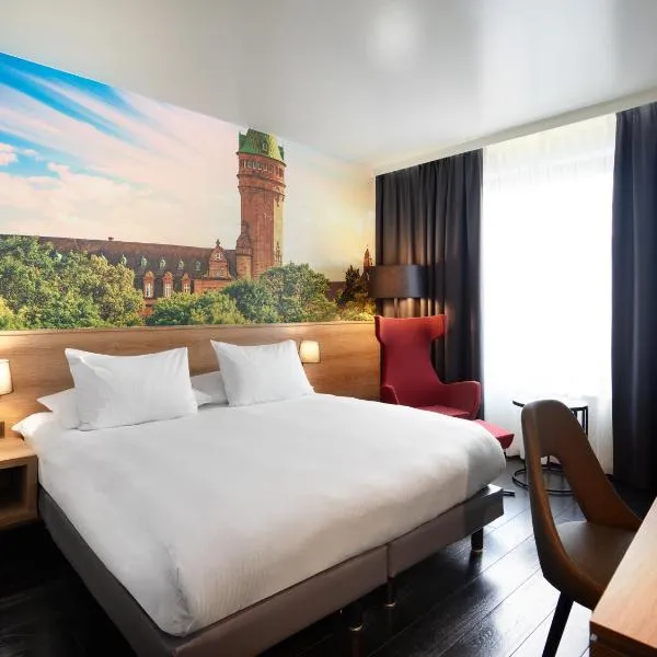 Park Inn by Radisson Luxembourg City: Lüksemburg'da bir otel