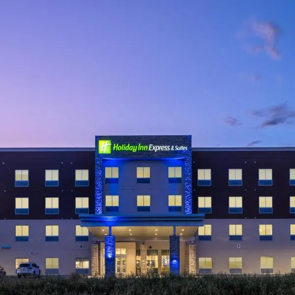 Holiday Inn Express & Suites - Watertown, an IHG Hotel, hotell i Watertown