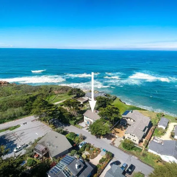 Oceanfront Home Retreat w Breathtaking Views of Fitzgerald Marine Reserve, hotel in Moss Beach