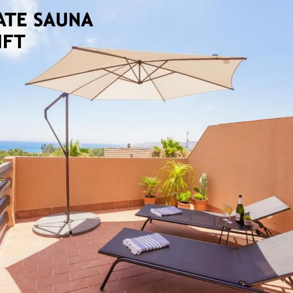 Fresh penthouse apartment with great sea views – hotel w mieście Casares