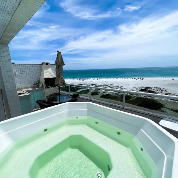 Cobertura Luxo com Jacuzzi Orla Praia Grande, hotel Arraial do Cabóban