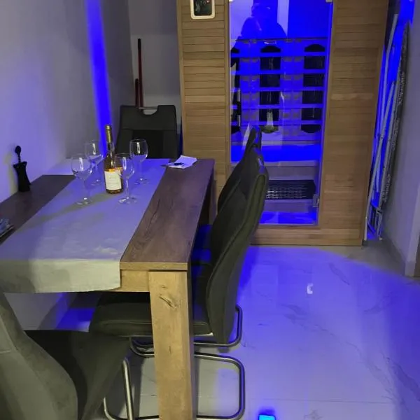 Borsalino Apartman, hotel v destinaci Veszprém