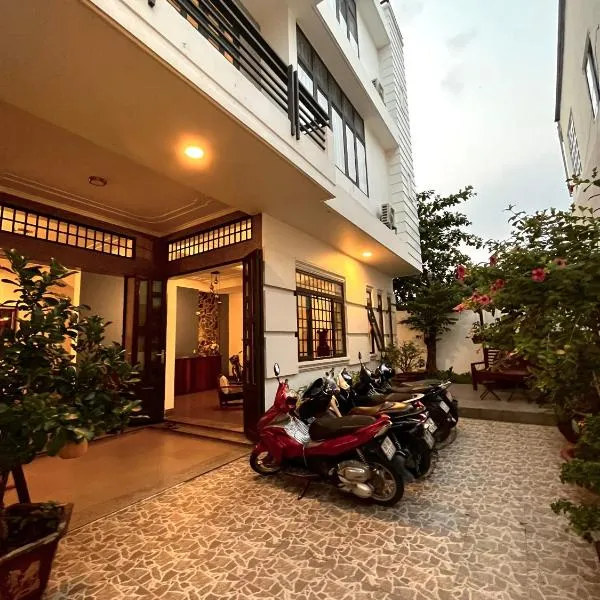 Queenie House, hotel v destinaci Can Tho