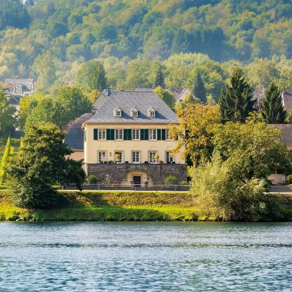 Wein- und Landhaus S A Prüm, hotel v destinaci Bernkastel-Kues