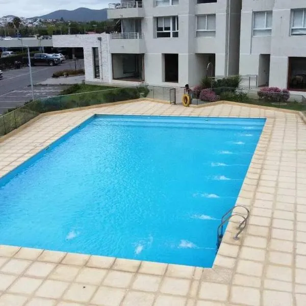 Arriendo Depto. Diario Coquimbo、コキンボのホテル
