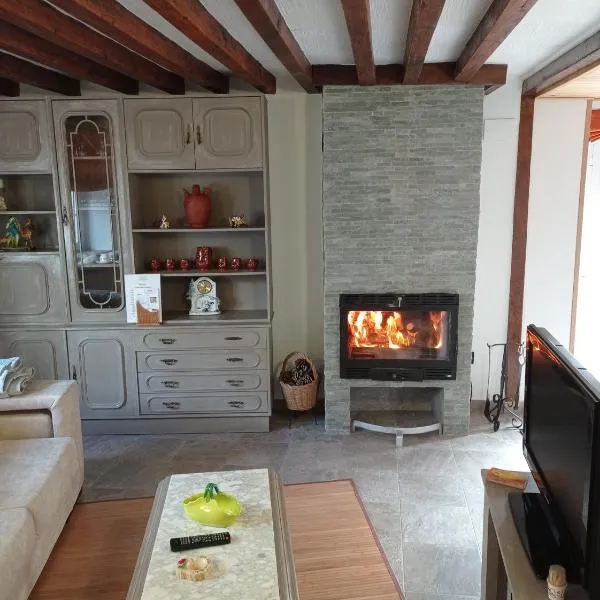 Casa Rural Estajero, hotel v destinaci Muñana