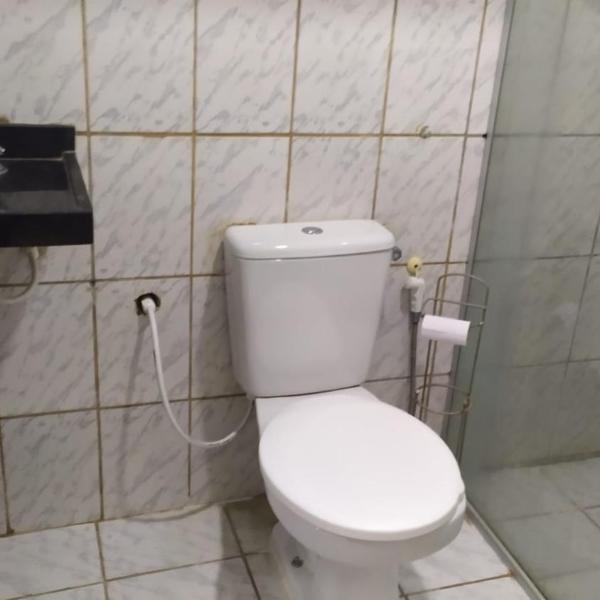 Casa com piscina no coração de Lucena - Foto 3