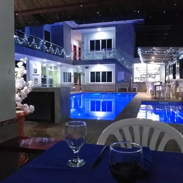 Ocean Breeze Resort, hotel in Balamban