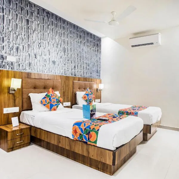 FabHotel Amour - Nr Mumbai International Airport, hotel u gradu Bombaj