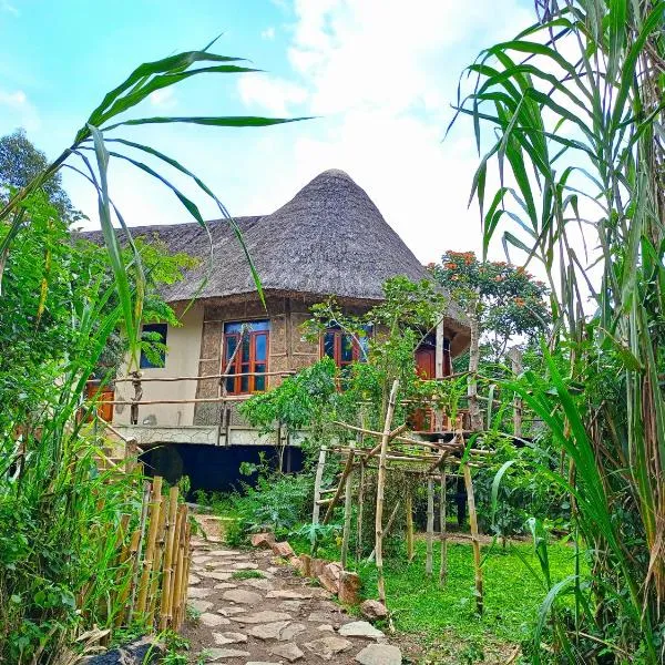 Chimpanzee Capital Safari Lodge, hotell i Bigodi