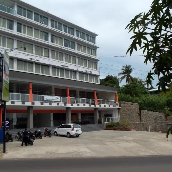 L Bajo Hotel, hotel Mbura városában