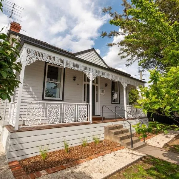 Newly renovated, Kennedy Cottage - close to CBD, hotel v destinaci Bendigo