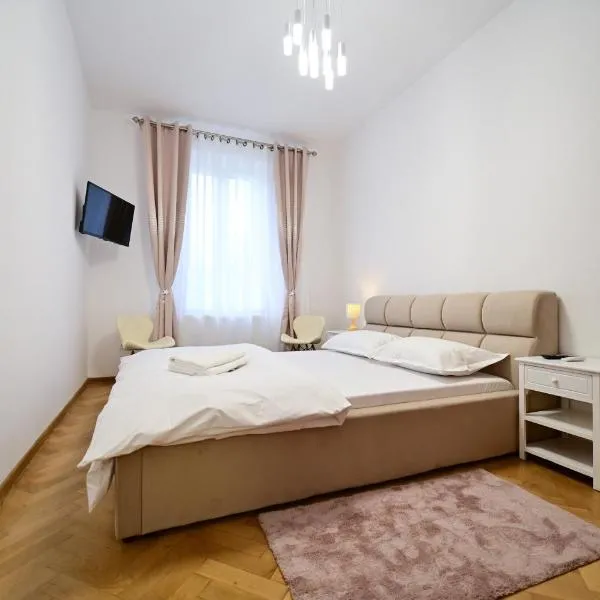 Viesnīca FLH - Kaly's Place Sibiu