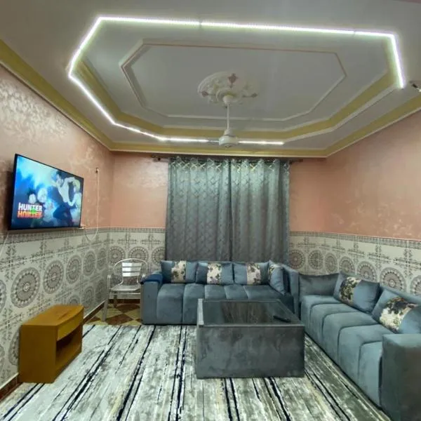 coop auberge trt, hotel in Taourirt