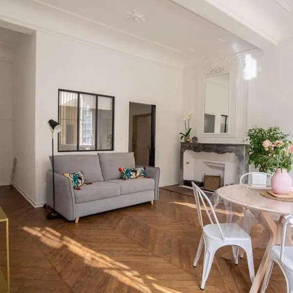 Appartement 55m² - 2/4 personnes en centre ville、ボレーヌのホテル