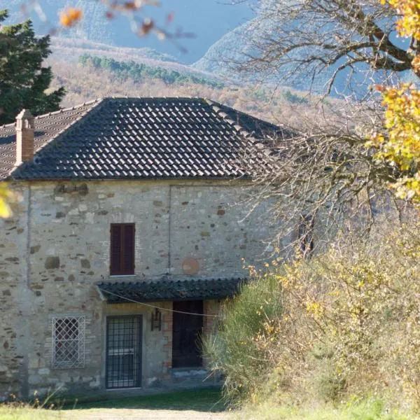 Agriturismo La Malcontenta e il Lupo, hotel v destinaci Todi