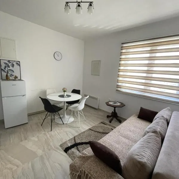 Apartman Gakić 1, hotel v destinaci Brdo